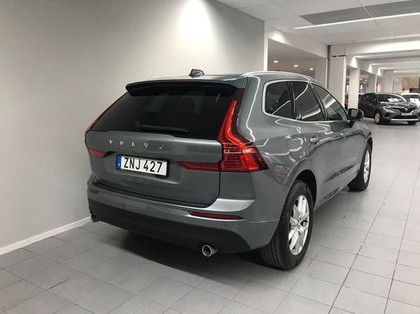 Volvo XC60 B4 Diesel Momentum 147 kW image number 3