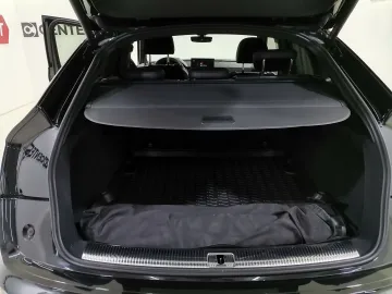 Car image 38
