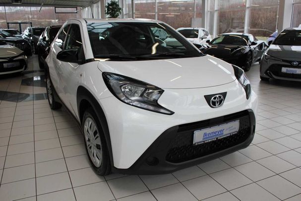 Toyota Aygo X CVT 53 kW image number 2