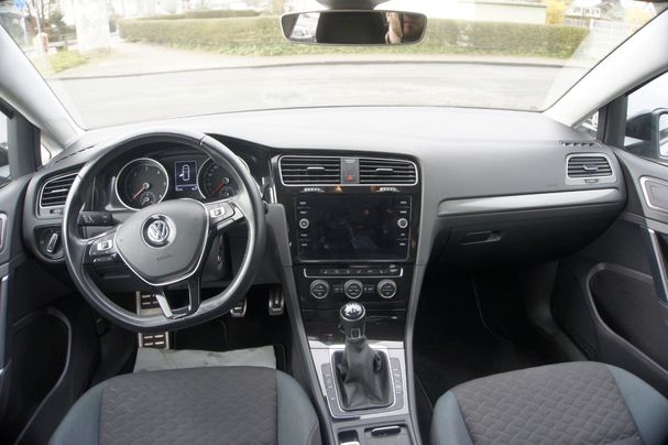 Volkswagen Golf 85 kW image number 13