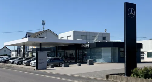 Car image 31