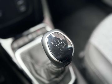 Car image 31