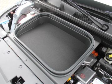 Car image 36