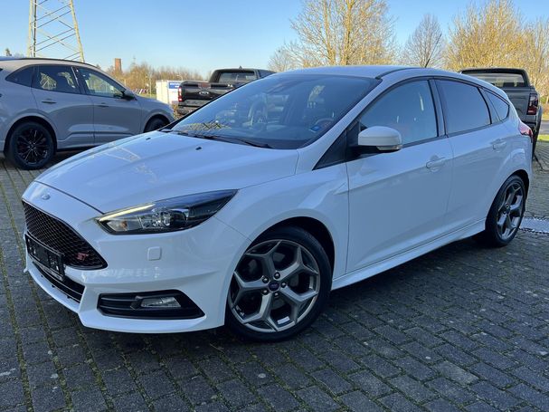 Ford Focus 184 kW image number 1