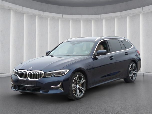 BMW 330 Touring xDrive 185 kW image number 1