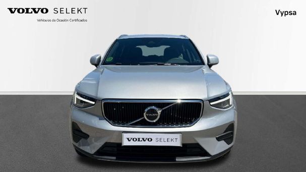 Volvo XC40 AWD 95 kW image number 2