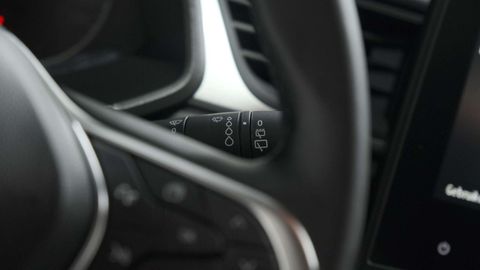 Car image 33