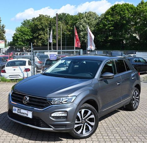 Volkswagen T-Roc 1.5 TSI Active 110 kW image number 1