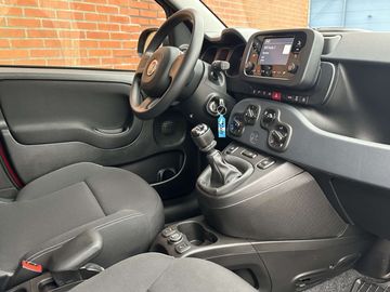 Car image 12