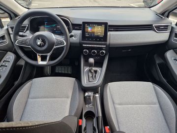 Car image 10