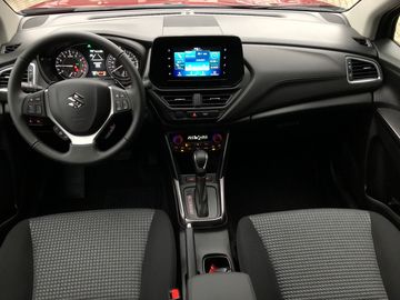 Car image 10