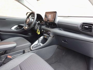 Car image 36