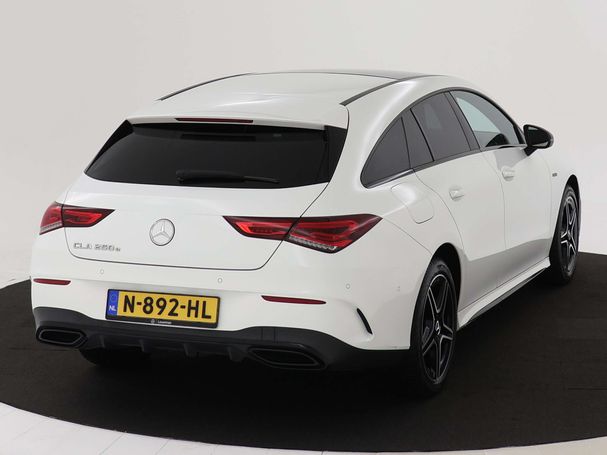 Mercedes-Benz CLA 250 Shooting Brake e 160 kW image number 17