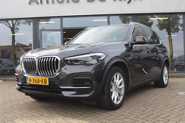 BMW X5 45e xDrive 290 kW image number 1