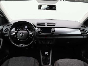 Car image 33