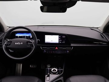 Car image 33