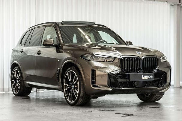 BMW X5 50e xDrive 360 kW image number 4