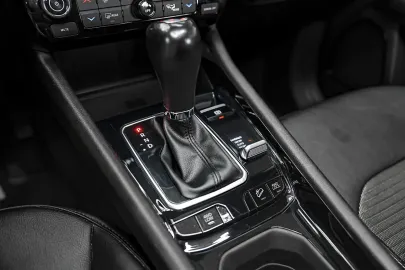 Car image 34