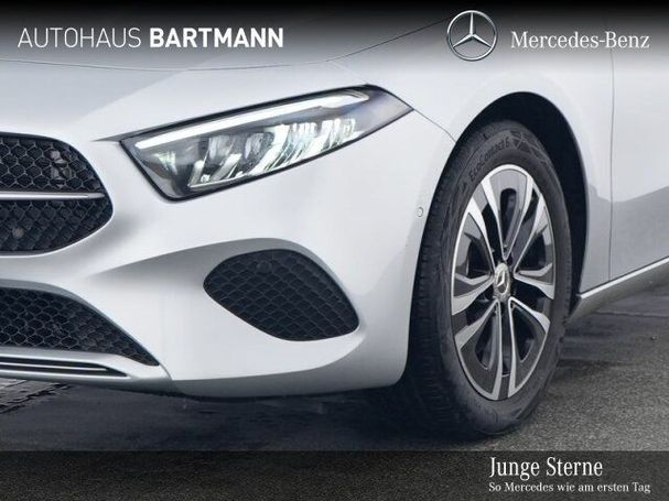 Mercedes-Benz A 180 100 kW image number 6