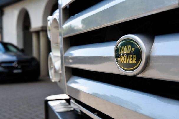 Land Rover Defender 90 90 kW image number 17