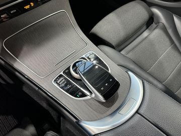 Car image 31