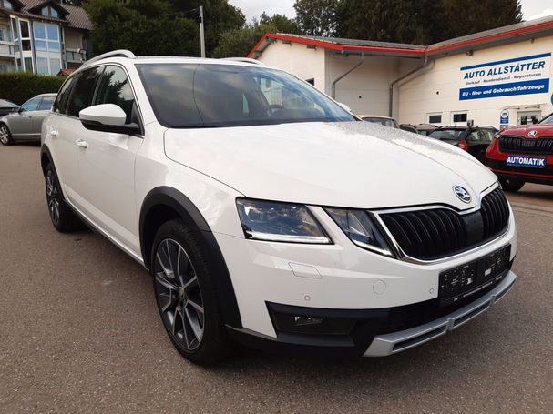 Skoda Octavia Combi 4x4 DSG Scout 135 kW image number 2