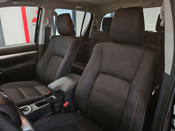 Toyota Hilux Double Cab Comfort 110 kW image number 9