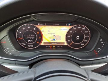 Car image 29