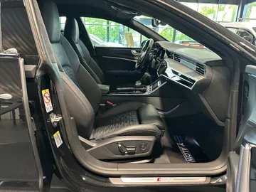 Car image 45