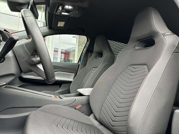 Car image 37