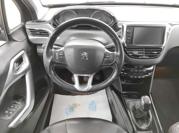 Peugeot 2008 BlueHDi Allure 75 kW image number 13