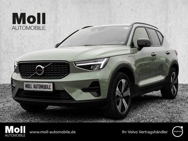 Volvo XC40 Recharge Plug-in Hybrid T4 Plus Dark 155 kW image number 1