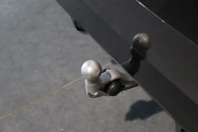 Car image 33