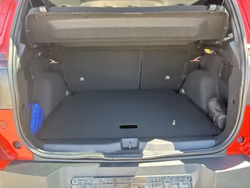 Car image 22