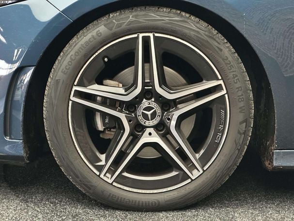 Mercedes-Benz A 180 AMG 100 kW image number 35