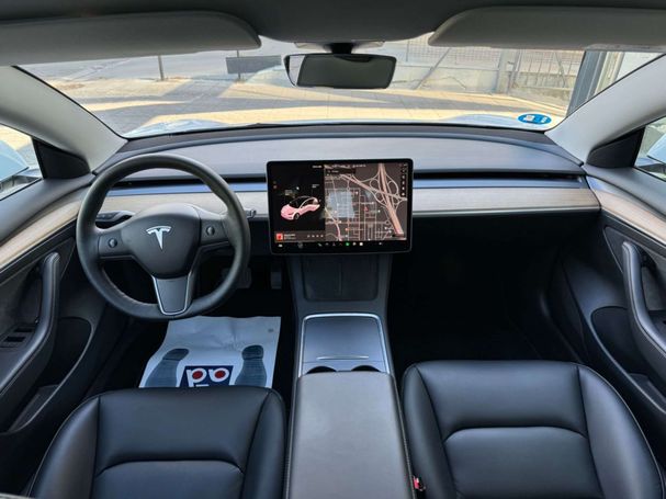 Tesla Model 3 Long Range AWD 258 kW image number 6