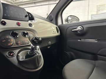 Car image 18