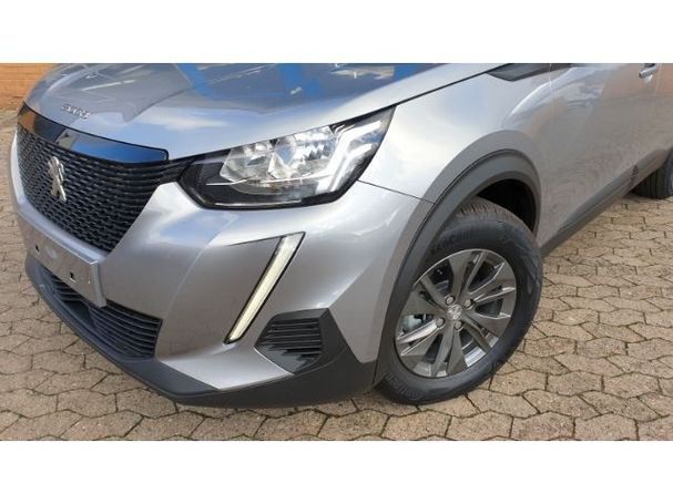 Peugeot 2008 PureTech 130 96 kW image number 1