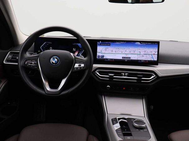 BMW 320 e Touring 150 kW image number 8