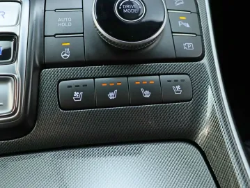 Car image 50