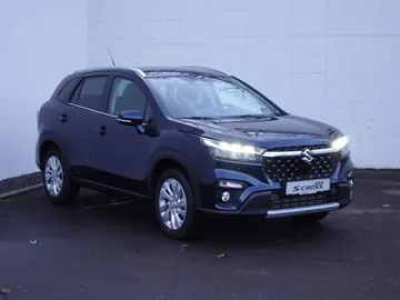 Car image 4