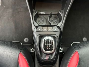 Car image 25