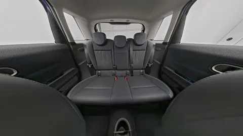 Car image 49