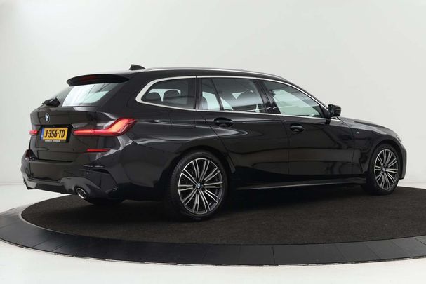 BMW 318i Touring M Sport 115 kW image number 31