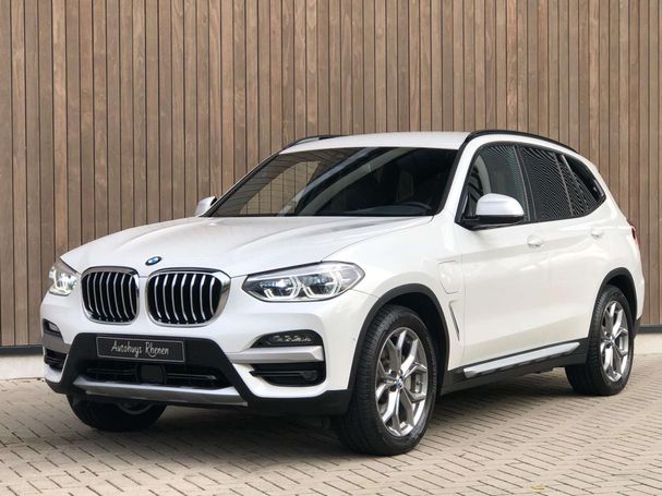 BMW X3 xDrive30e 215 kW image number 1