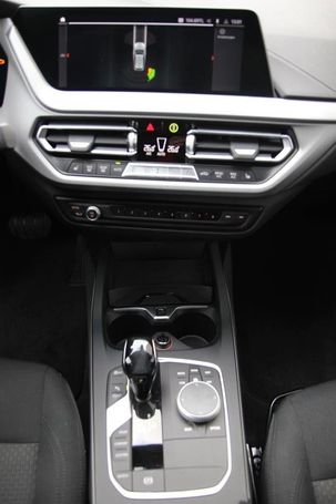 BMW 118d Advantage 110 kW image number 11