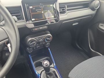 Car image 13