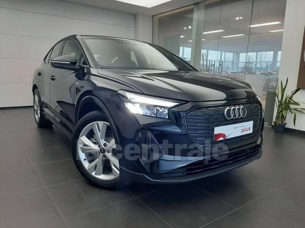 Audi Q4 35 S-line Sportback 55 kWh 125 kW image number 2