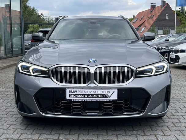 BMW 330e Touring 215 kW image number 18