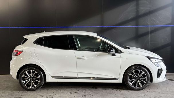 Renault Clio TCe 90 66 kW image number 21